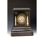 Tischuhr, Schwarzwald um 1870, ebonisiertes Holzgehäuse,