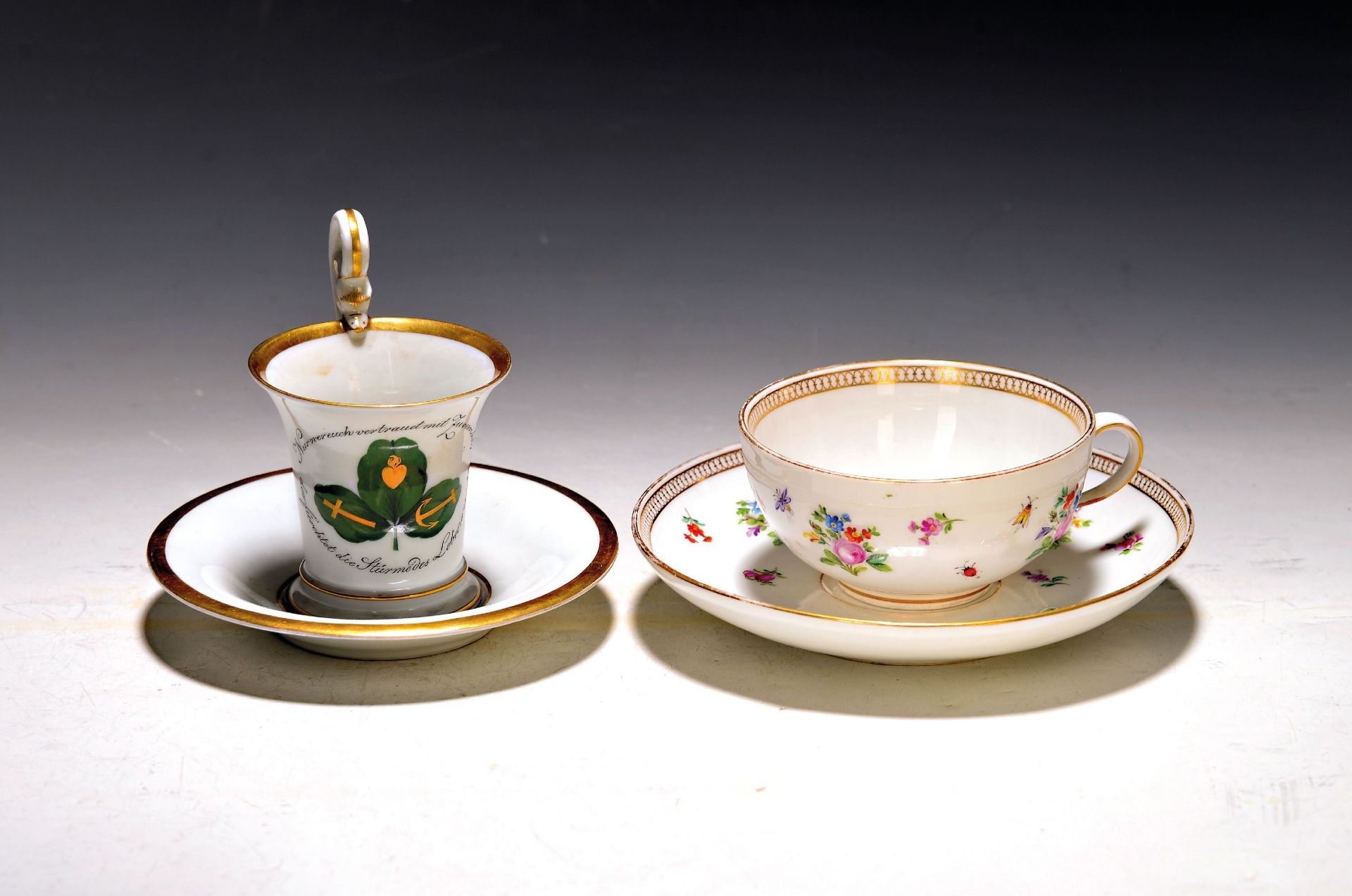 Zwei Tassen Meissen, um 1880-1924, a. Tasse mit