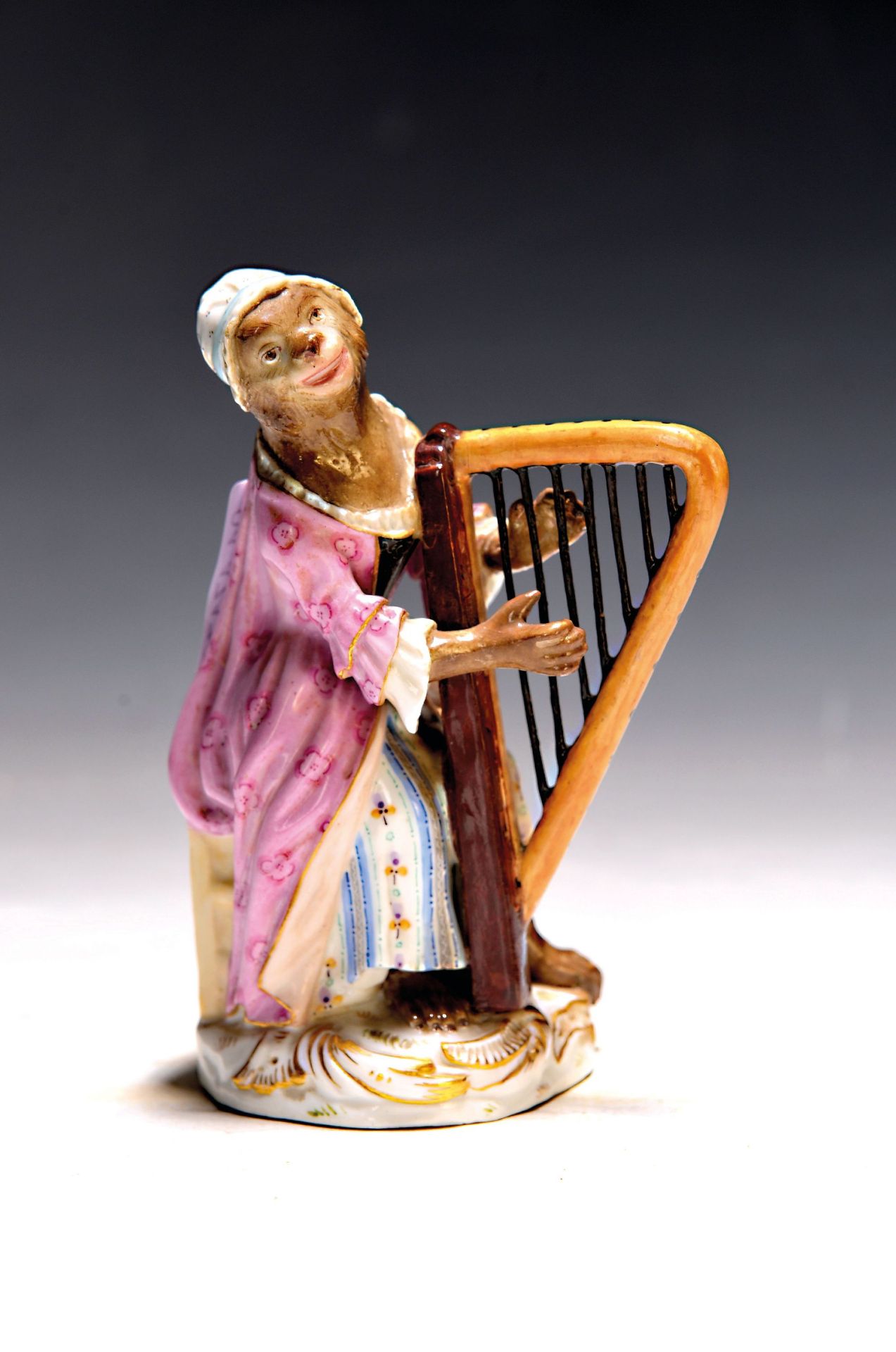 Porzellanfigur, wohl Meissen, um 1820/30, Figur aus der