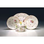 4 Teile Porzellan, Ungvarer Tata Ungarn, vor 1910, in der