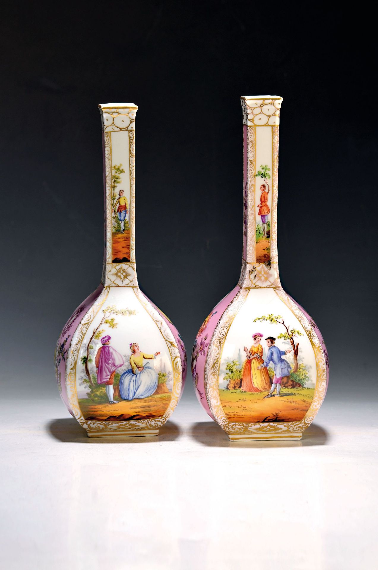 Paar Vierkantvasen, Helena Wolfsohn, um 1910, Porzellan,