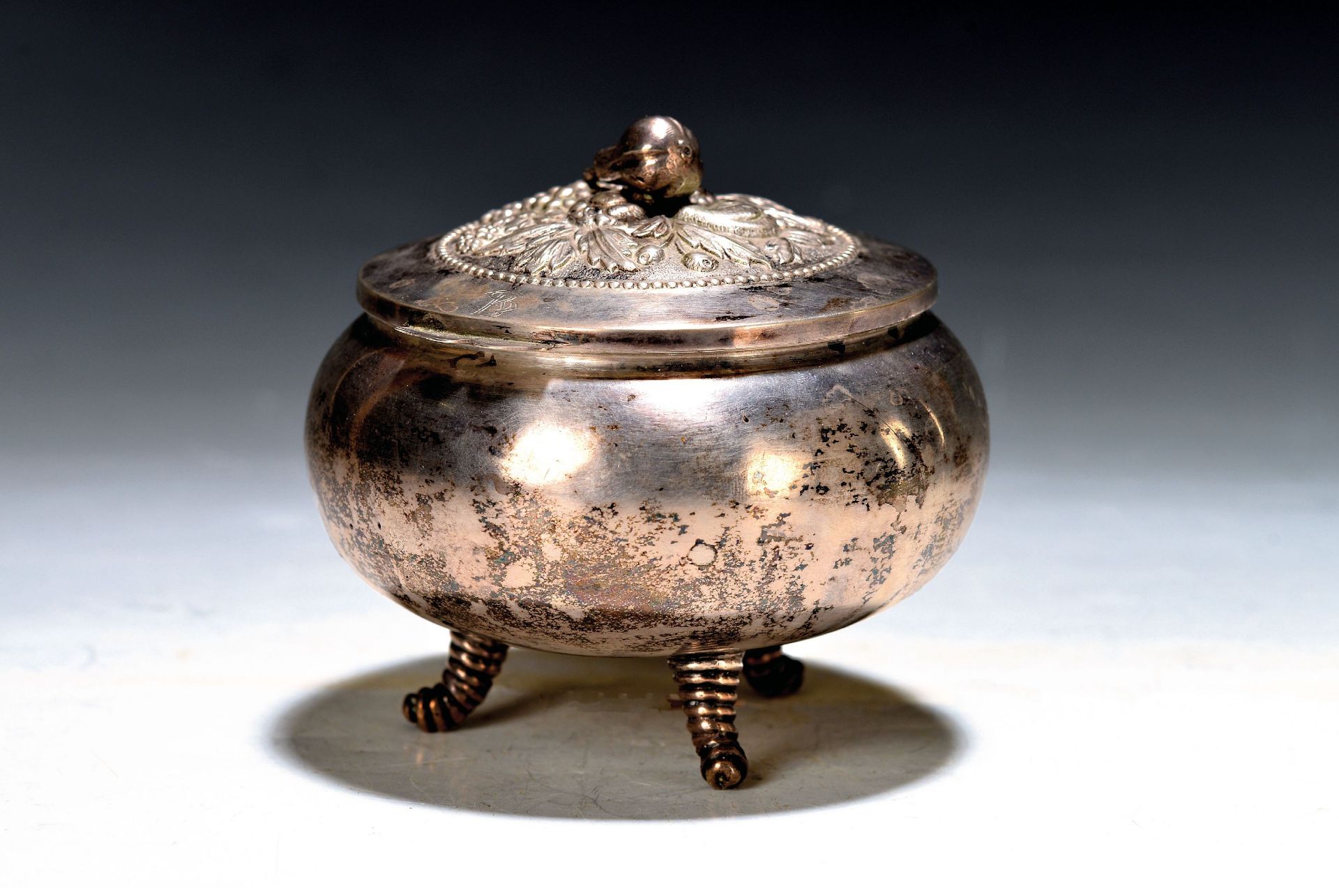 Zuckerdose, Ungarn, 1937-64, 800er Silber, Reliefbekrönung