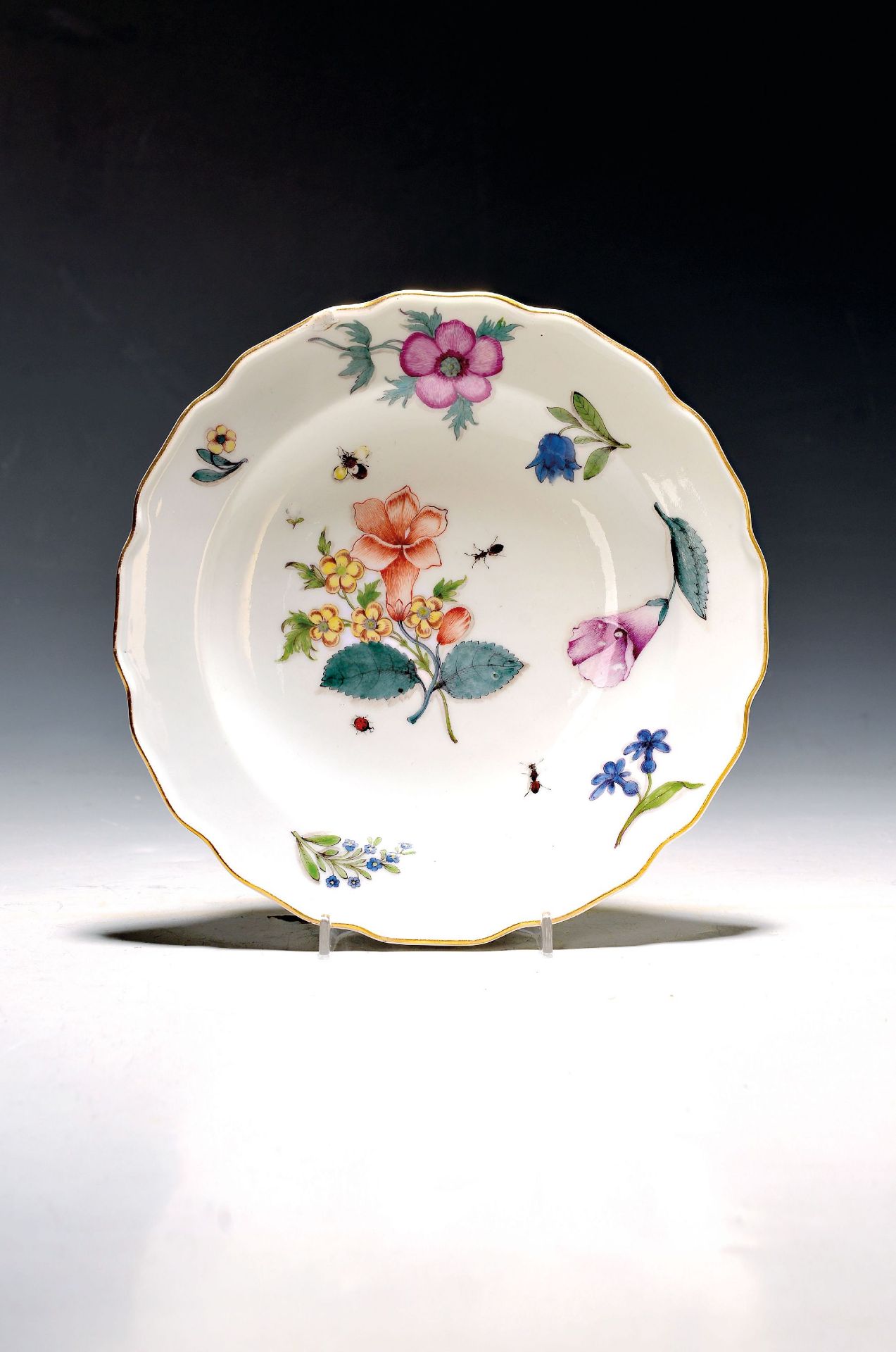 Teller mit Holzschnittblumen, Meissen, um 1745, Porzellan,