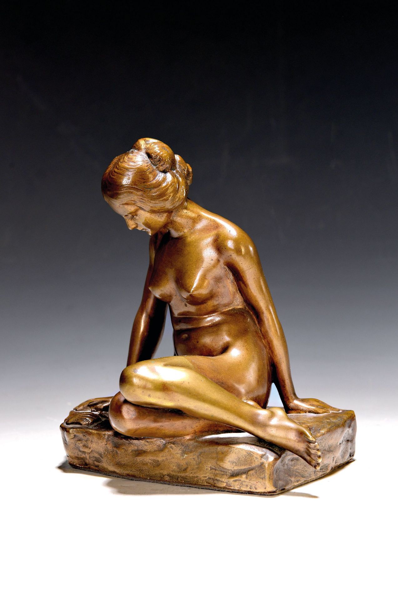 Bronzeskulptur, Otto Berger, Anfang 20.Jh., sitzender