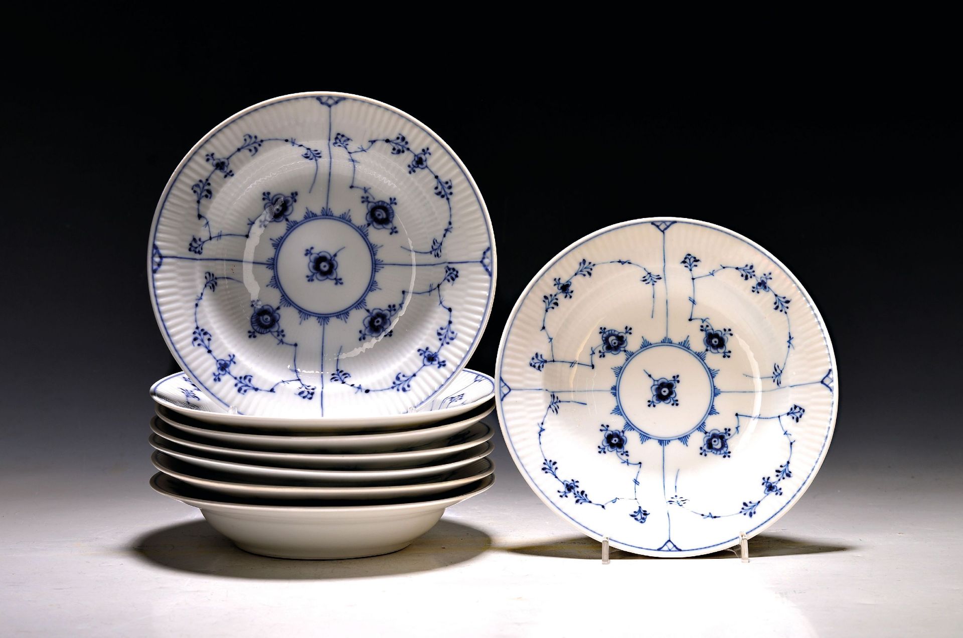 8 Suppenteller, Royal Copenhagen, nach 1923, Musselmalet,