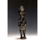 Weibliche Ahnenfigur, Baule, Elfenbeinküste, 20.Jh., Holz
