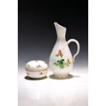 Deckeldose und kl. Kanne, Meissen, 20. Jh., Kanne mit