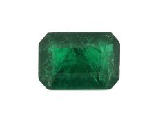 Loser facett. Smaragd, 2.76 ct, im Treppenschliff, Maße