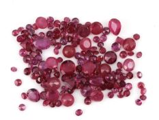 Lot lose Rubine, zus. ca. 12.1 ct, versch. Schliffformen,