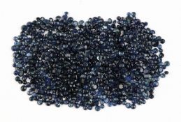 Lot lose Saphire, zus. ca. 102.99 ct, überwiegend