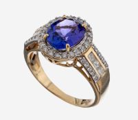 14 kt Gold Tansanit-Diamant-Ring, GG 585/000, ovalfacett.