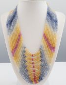 Mehrreihiges Saphir-Collier, dekoratives 9-rhg. Collier