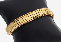 18 kt Gold Armband, GG 750/000 gepr., Oberfläche part.