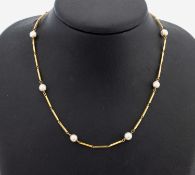 18 kt Gold Perl-Collier, GG 750/000, längliche Glieder, 17