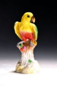 Porzellanfigur Papagei, Dresden, 20.Jh., Porzellan, farbig