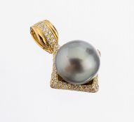 18 kt Gold Perl-Brillant-Clipanhänger, GG 750/000,
