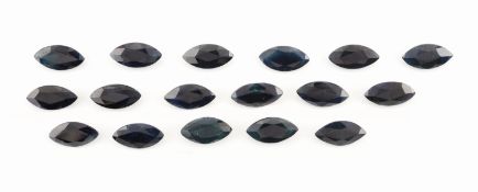 Lot lose Saphire zus. ca. 21.65 ct, facett. Navettes,