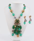 Modeschmuckcollier mit passenden Ohrclips, wohl Miriam
