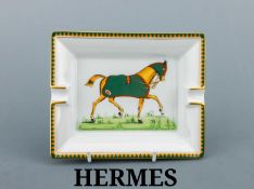HERMES Aschenbecher, Porzellan, Darstellungeines Pferdes
