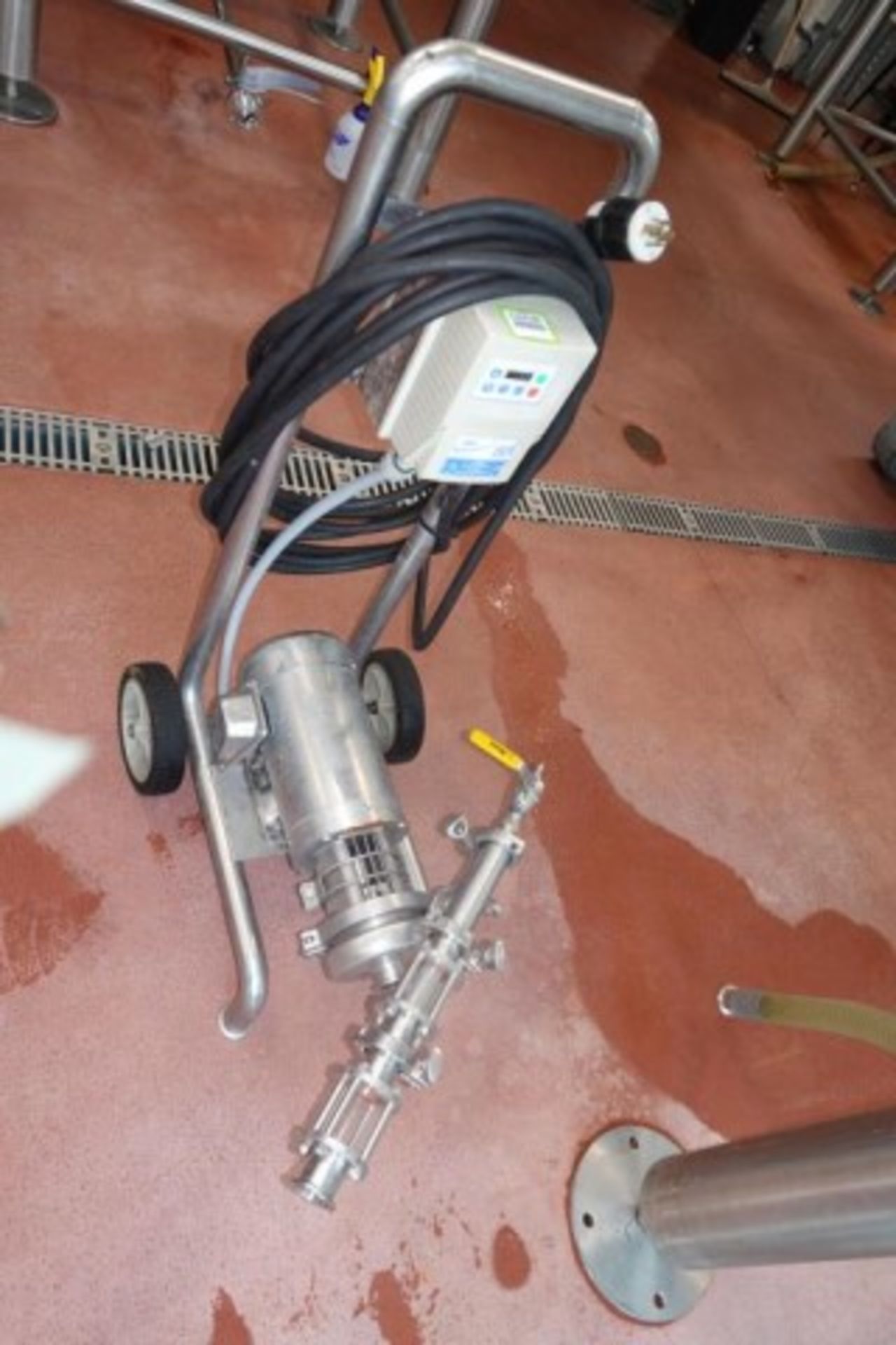 Mobile 2/1.5-HP SS Pump Cart - Image 7 of 7