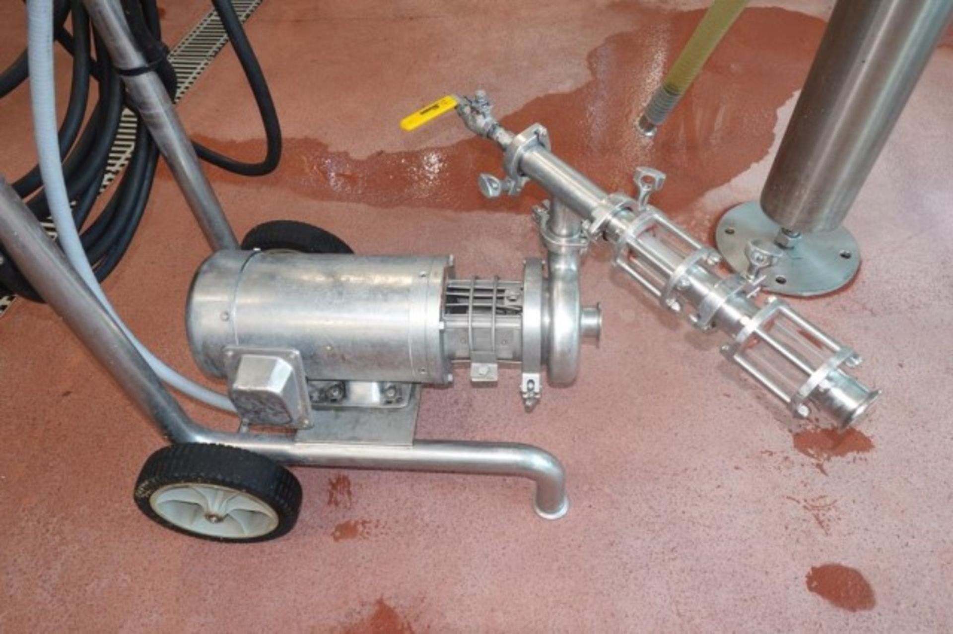 Mobile 2/1.5-HP SS Pump Cart - Image 3 of 7