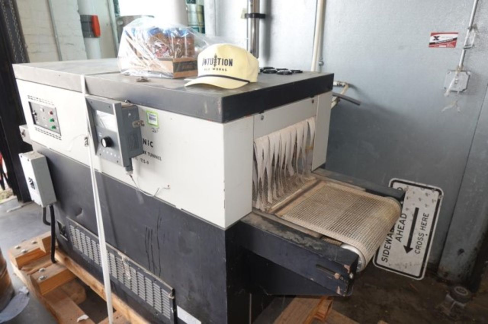 Shrink Tunnel Belt Conveyor Oven - Image 2 of 9