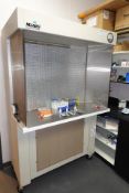 4' ft. Laminar Airflow Workstation