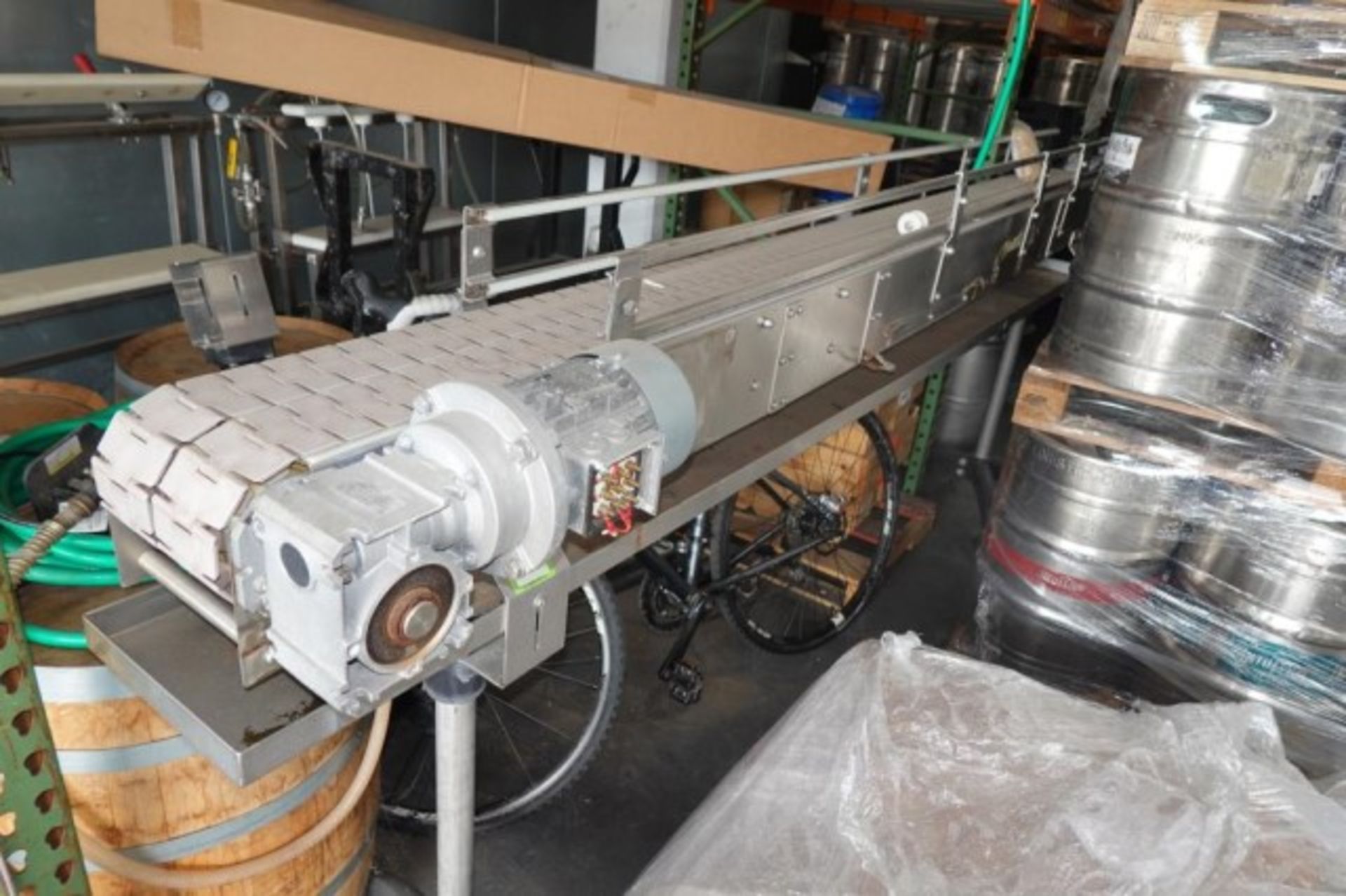 Free Standing Powered Conveyor