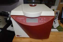 Benchtop Centrifuge With Rotor