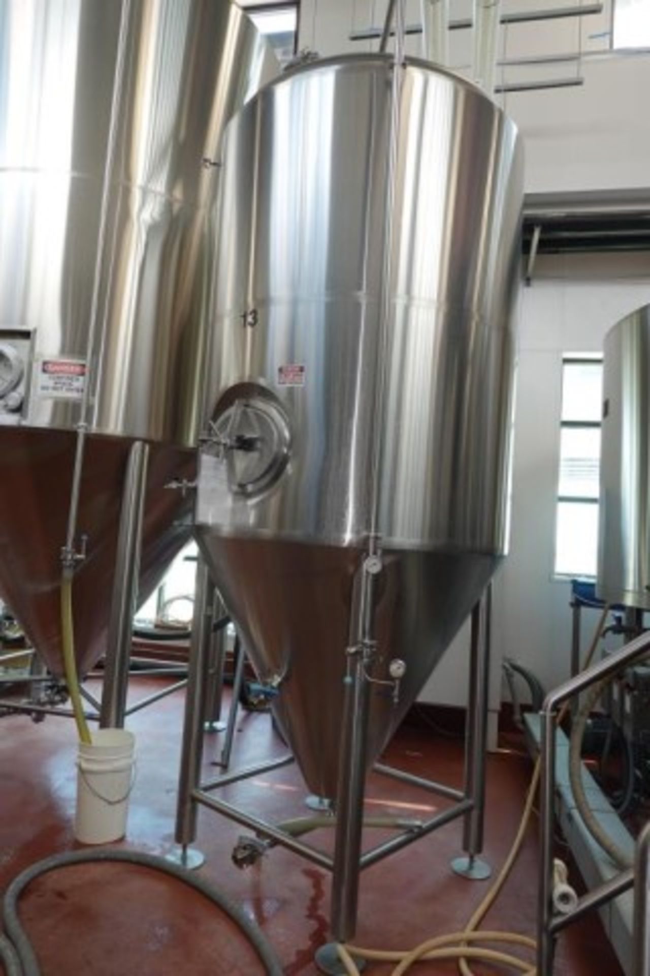 30 BBL SS Fermenter Tank - Image 2 of 10