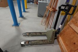 Wesco Pallet Truck