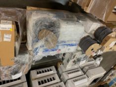Assorted Laboratory Equipment