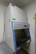 Thermo Scientific 1342 Benchtop Hood