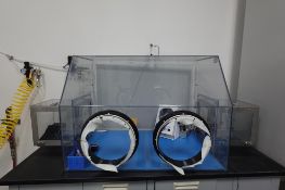 Terra Universal 3305-00F Glove Box