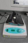 Labnet S2030-300-B Digital Vortexer