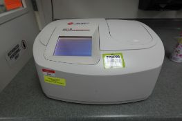 Beckman Coulter DU730 Spectrophotometer