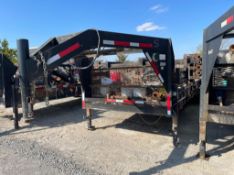 2019 KF Industries 25' GN Monorail Trailer