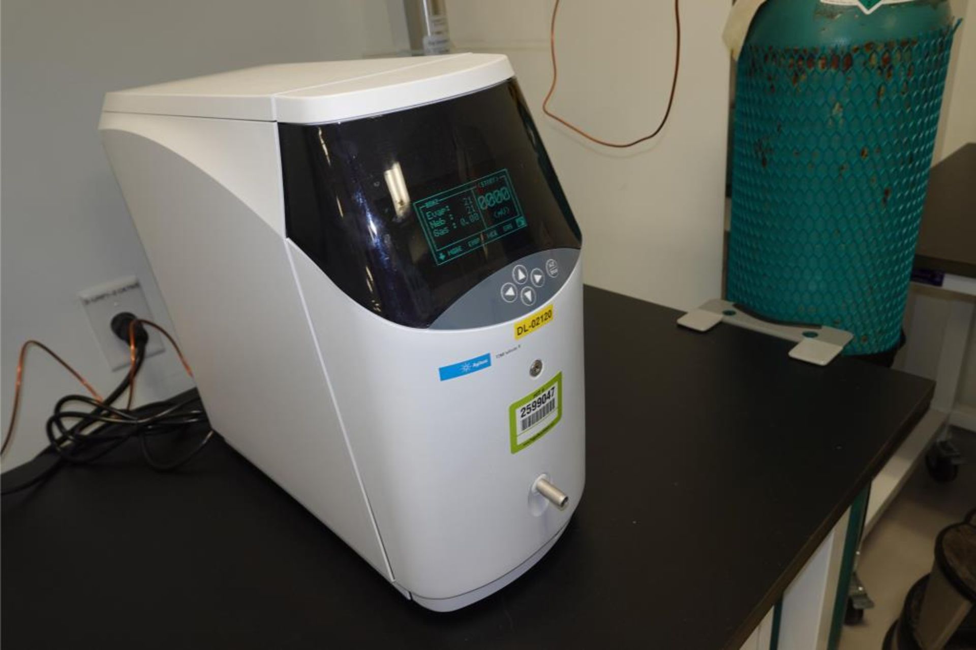 Agilent Technologies Evaporative Light - Image 2 of 9