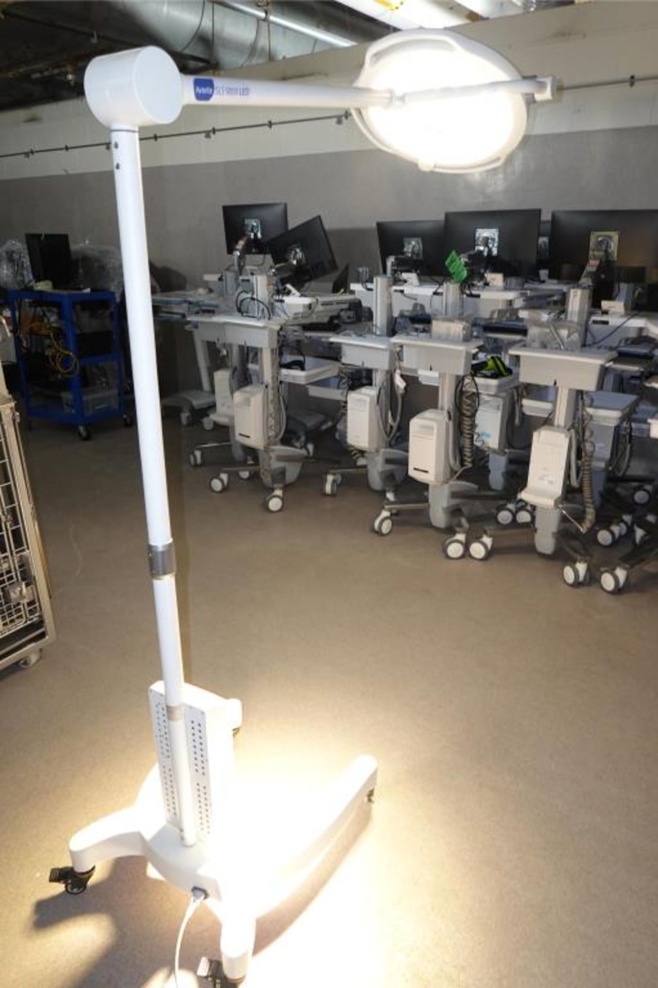avante-sls9000-surgical-led-light-sn-ahs03312106-hit-2599242-loc