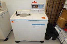 Beckman Coulter Floor Model Ultra Centrifuge, 80K