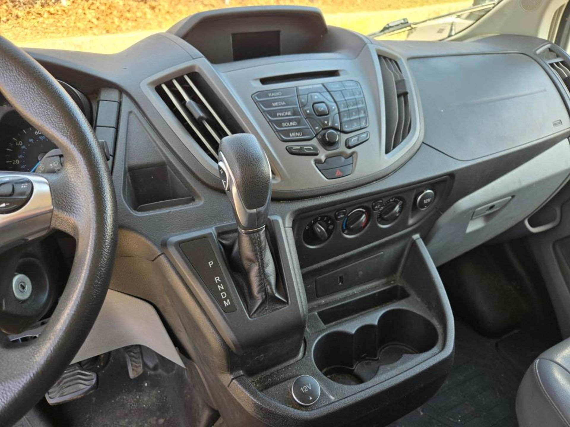 2018 Ford Transit 250 Van - Image 20 of 30