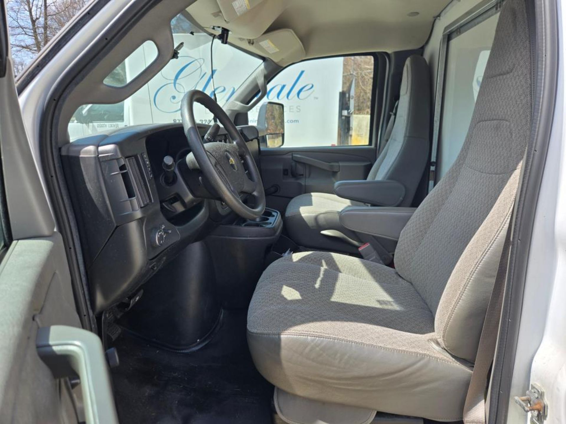 2019 Chevy Express Truck - Image 10 of 36
