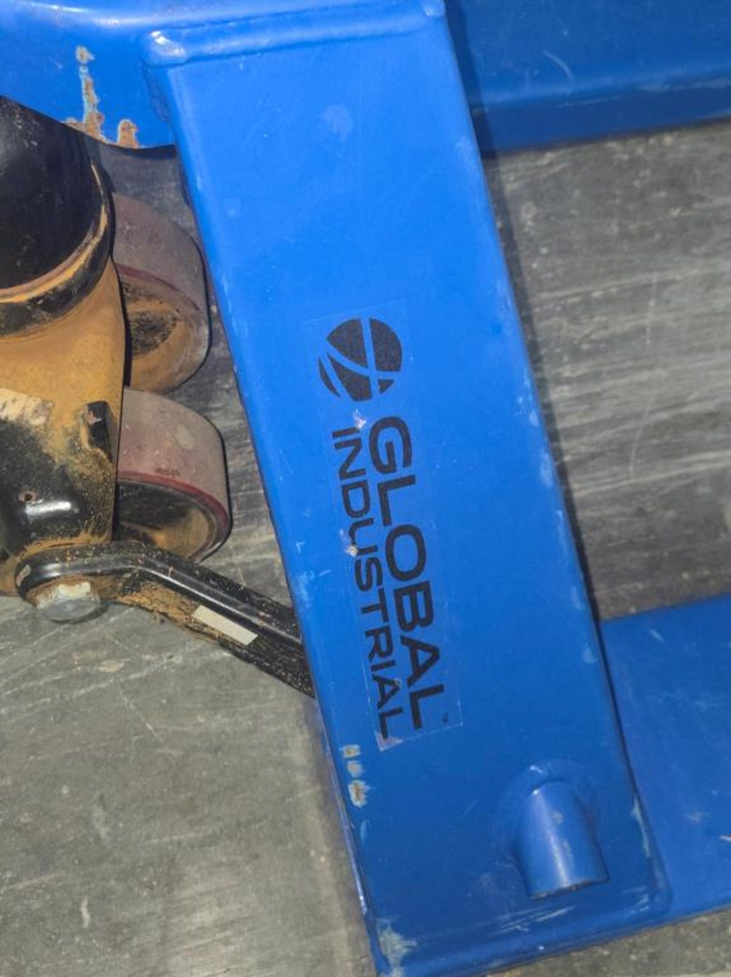 Global Pallet Jacks - Image 9 of 13
