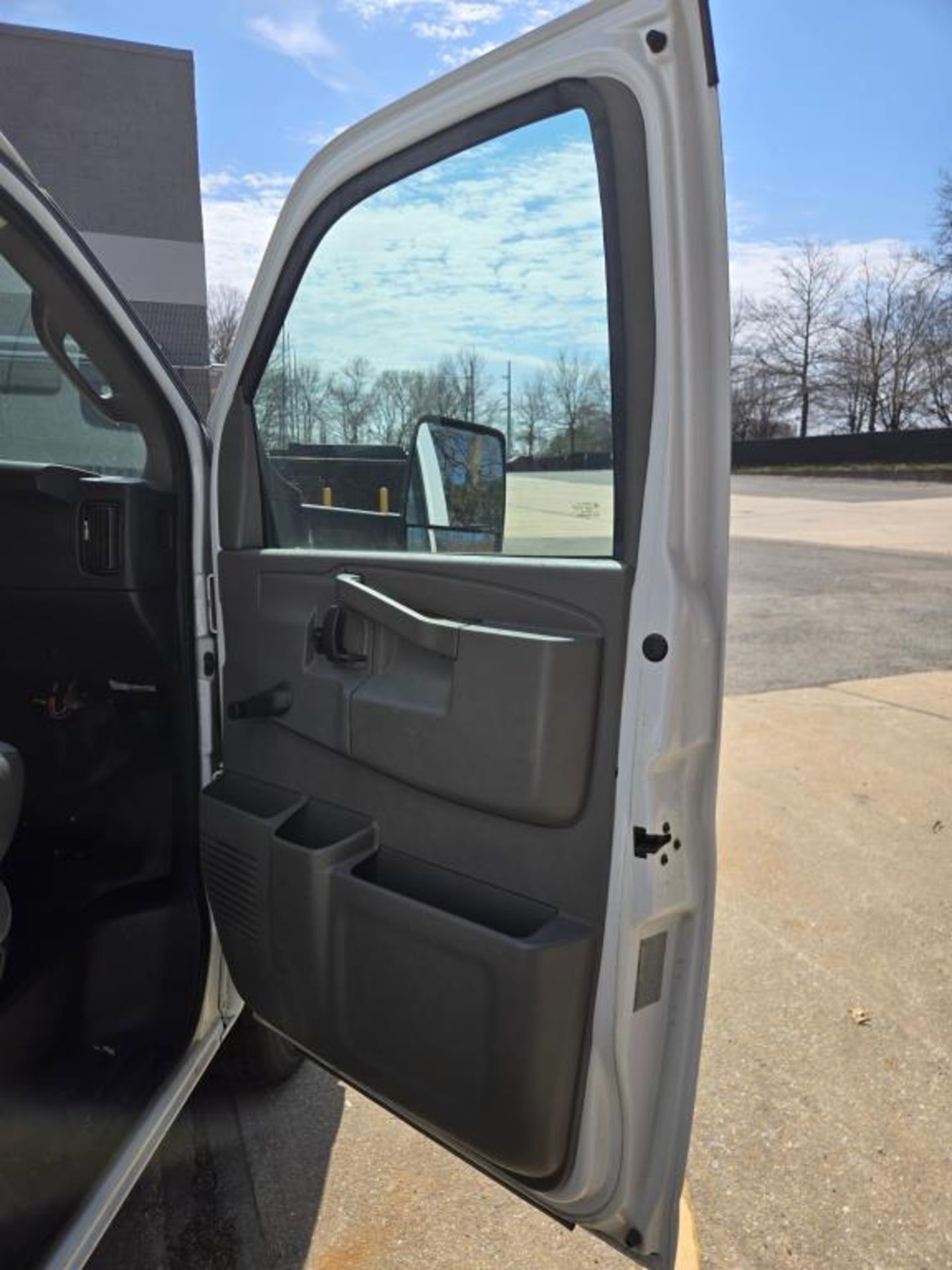2019 Chevy Express Truck - Image 12 of 36