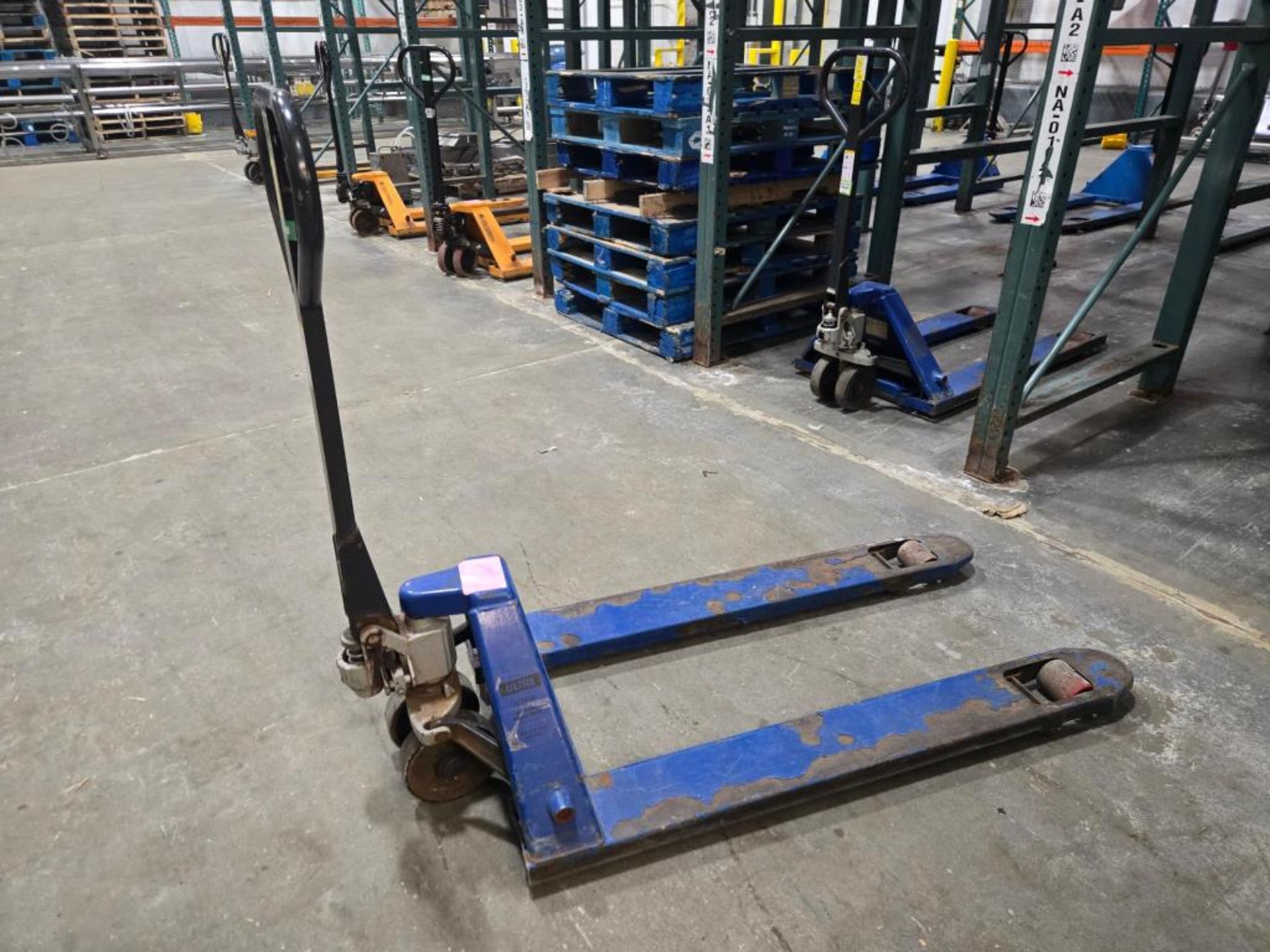 Uline Pallet Jacks - Image 4 of 7