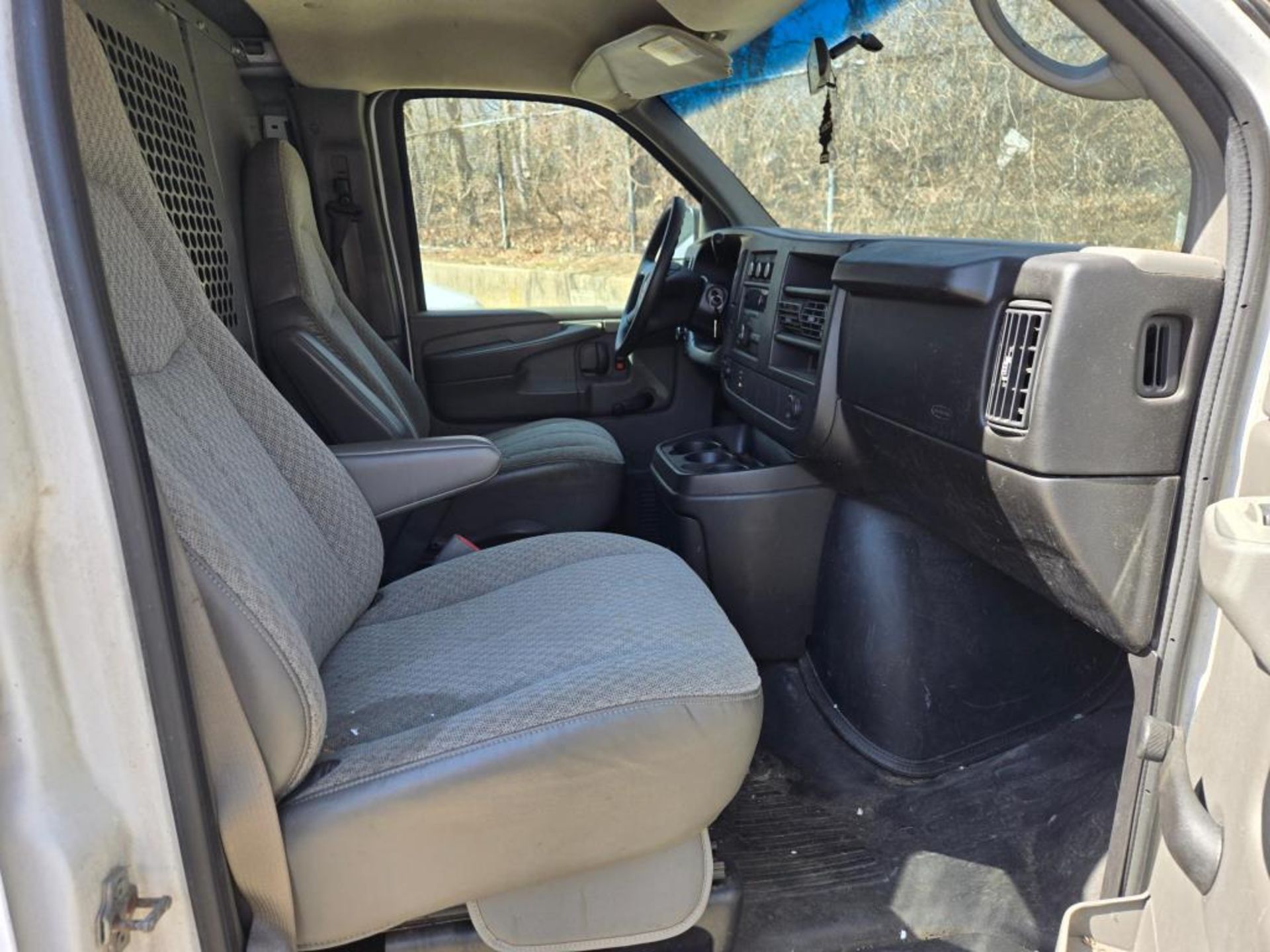 2008 Chevy 2500 Express (NO TITLE) - Image 15 of 25
