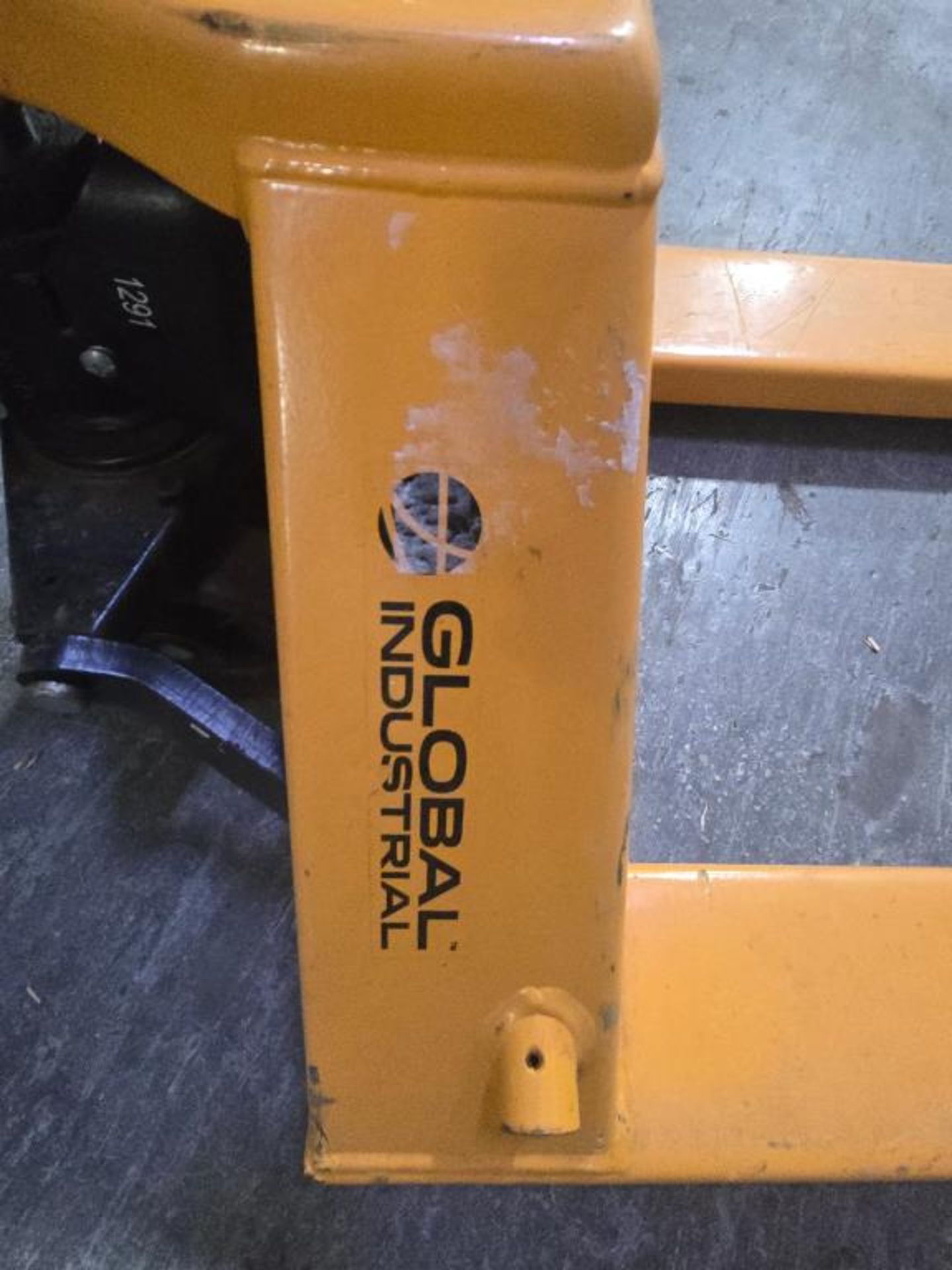 Uline/Global Pallet Jacks - Image 8 of 8