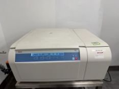 Thermo Scientific Centrifuge