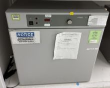 VWR 1535 Oven