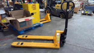 Narrow Fork Pallet Jack